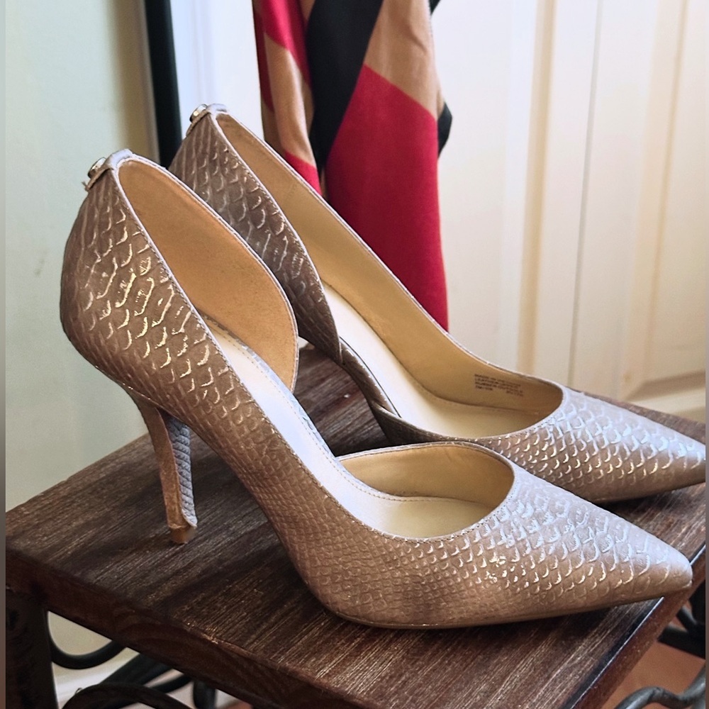Michael KORS Amara Pumps